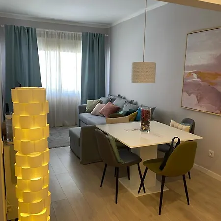 Lcf - 2 Bedroom With Private Bbq Garden Portimao