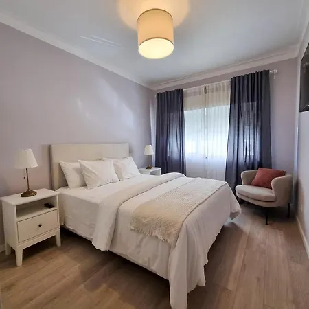 Lcf - 2 Bedroom With Private Bbq Garden